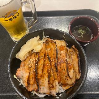 豚丼大盛＋生ビール(いち膳屋)