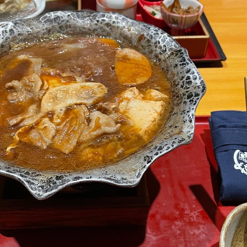 黒豚みそ煮込みうどん(板東太郎 協和総本店 )