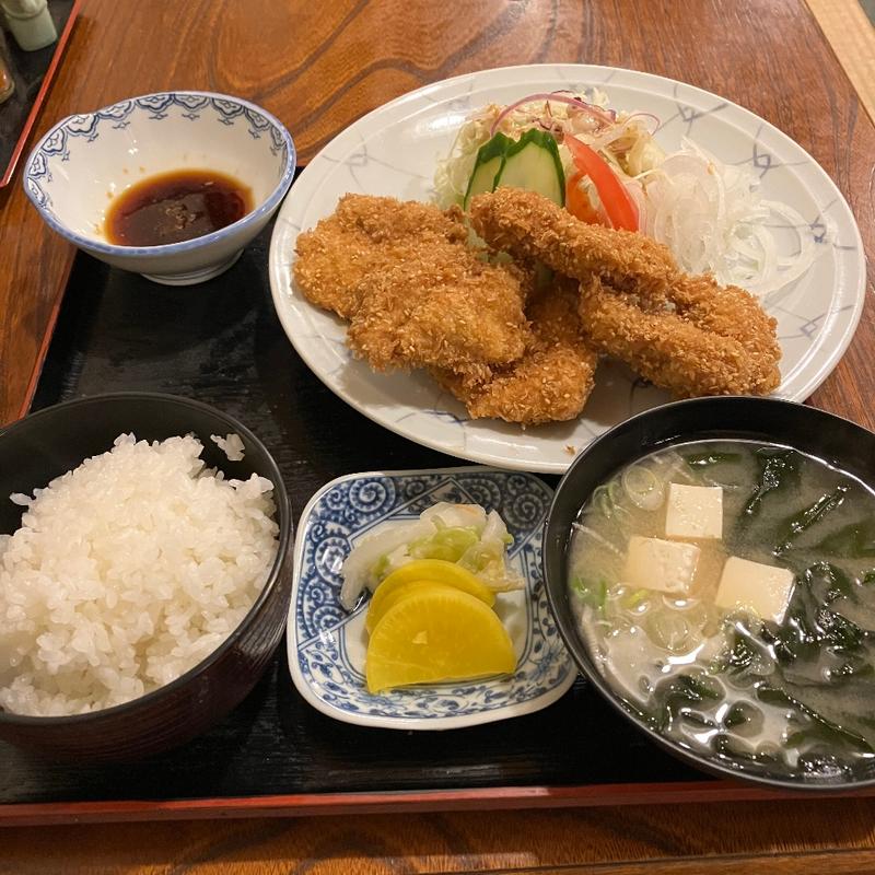 チキンカツ定食(かき船・割烹 )