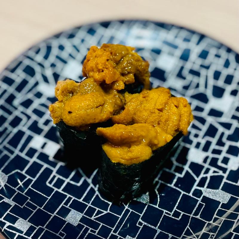 うに軍艦(すし松 エキア プレミエ 和光市駅店)