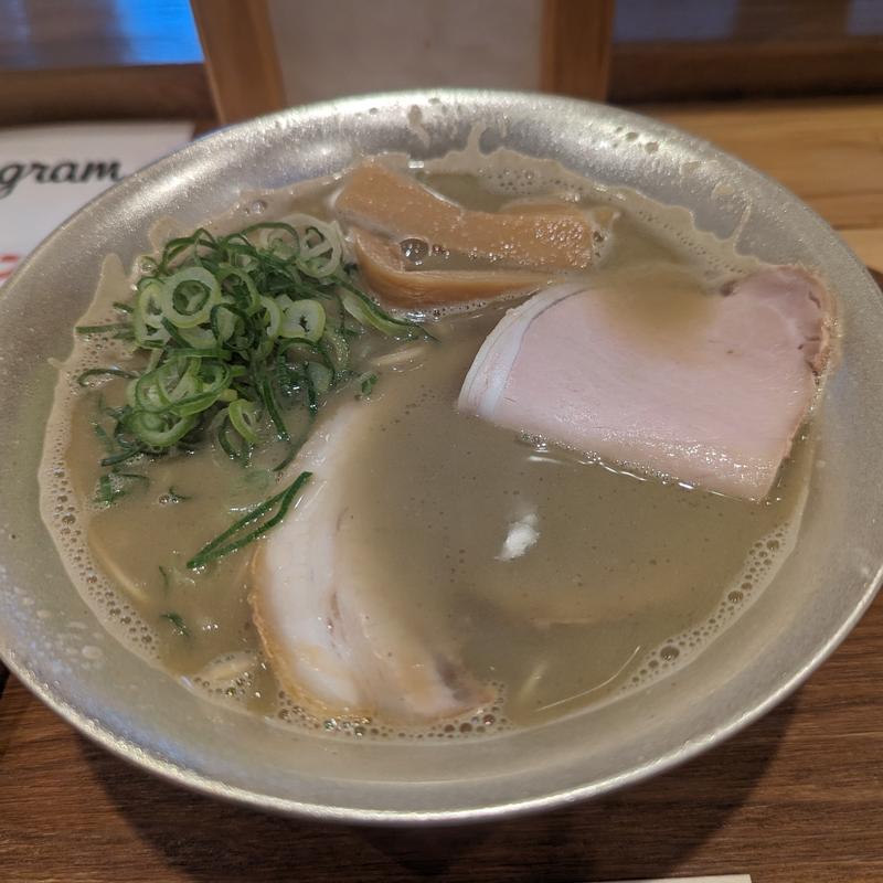 銀の煮干中華(煮干中華蕎麦あらた)