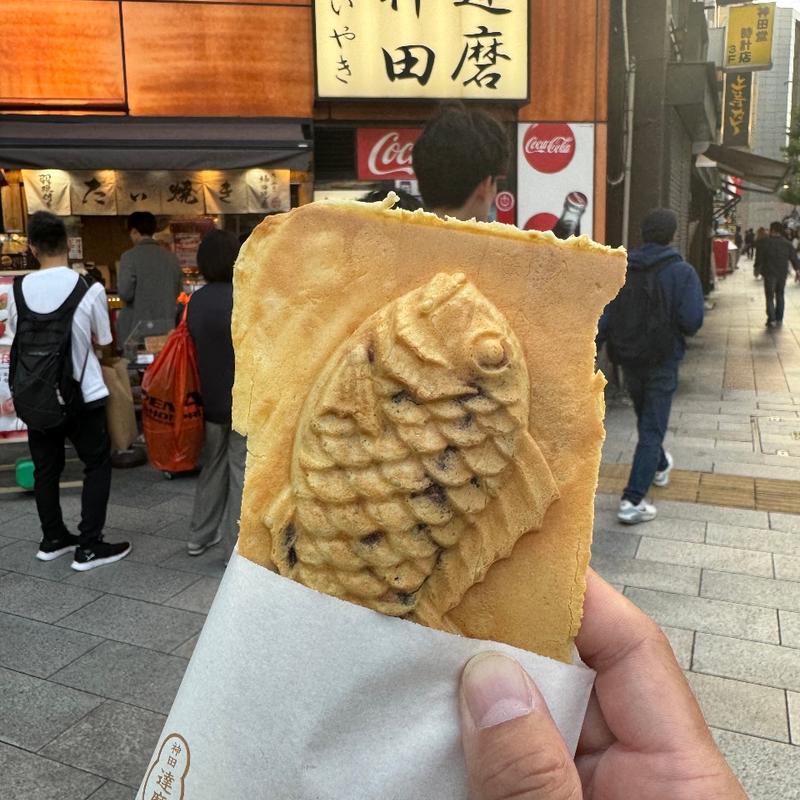 鯛焼き　粒あん(たいやき神田達磨 神田小川町本店)