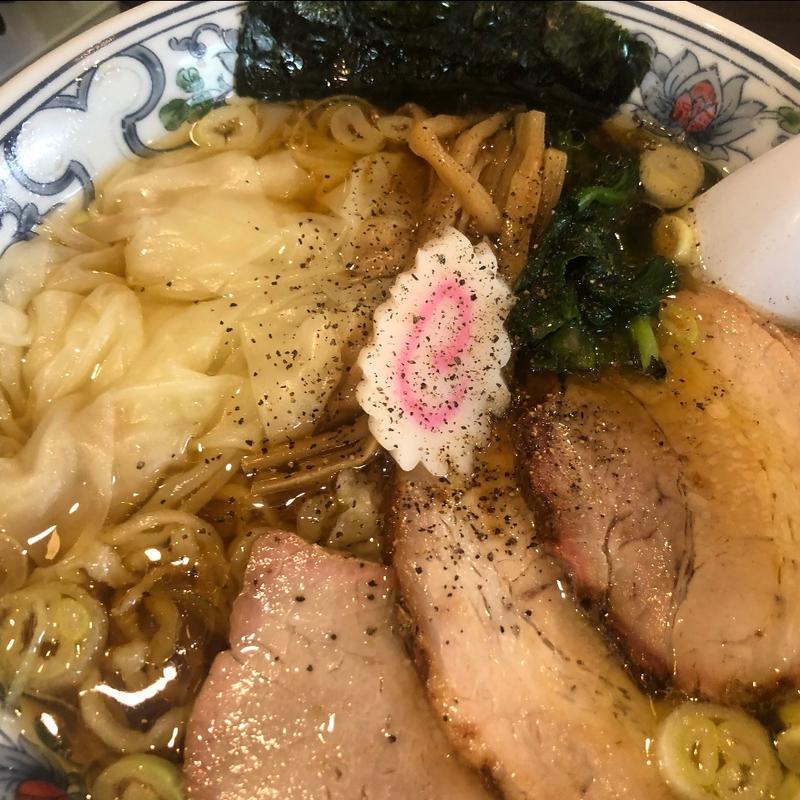 ワンタン麺(つむら家)