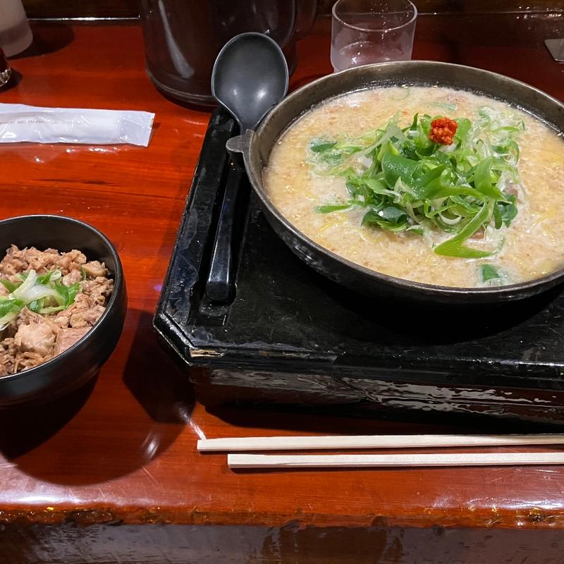 (麺屋 蔵人 （めんや くろうど）)