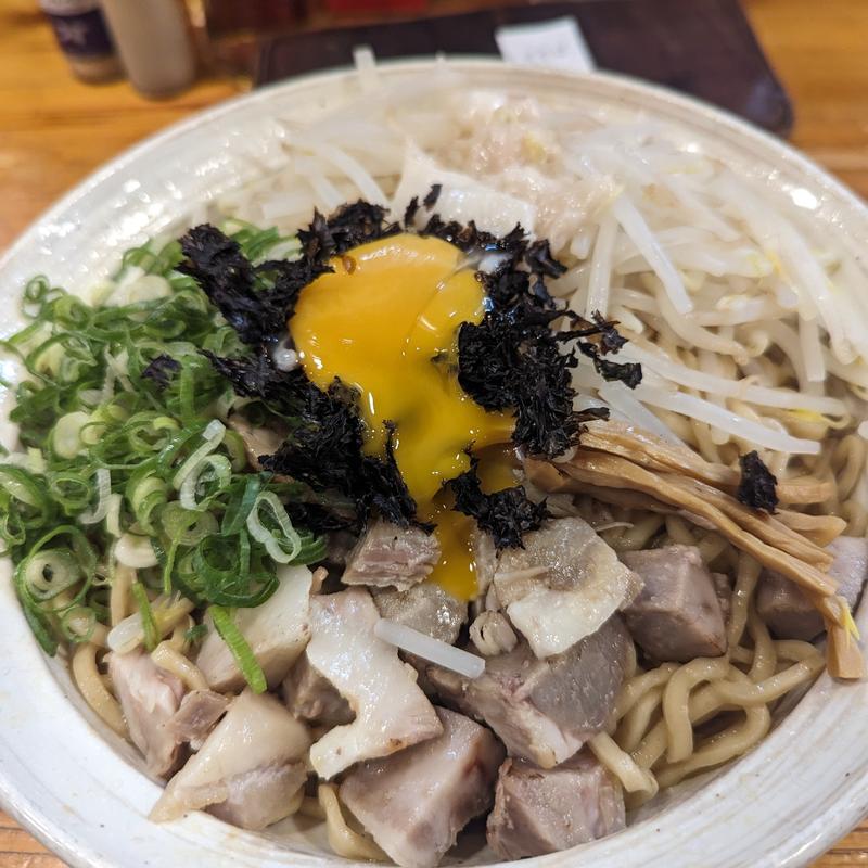 まぜそば（大盛）(中華蕎麦 春馬 （ハルマ）)