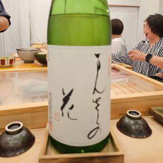 秋田「まんさくの花 純米吟醸」(築地すしOmakase はなれ 貸切専門店)