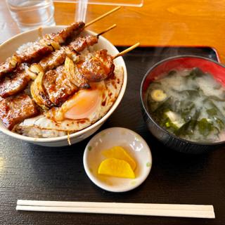 特製焼鳥丼(もっちゃん食堂 )