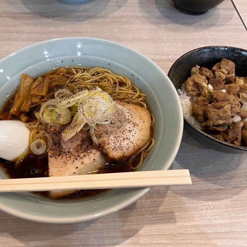 (麺や二代目 夜来香 (いぇらいしゃん))