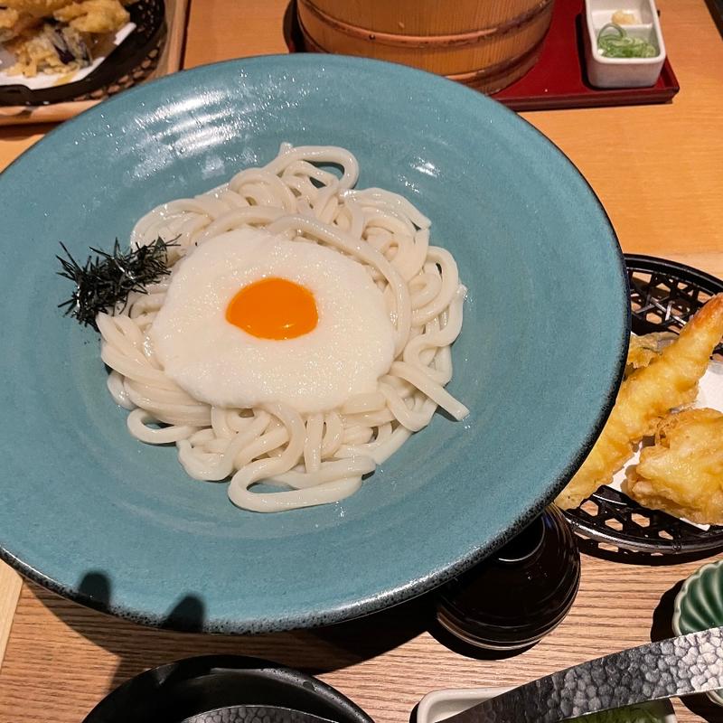 (おいしいおうどん つるとんたん BIS TOKYO)