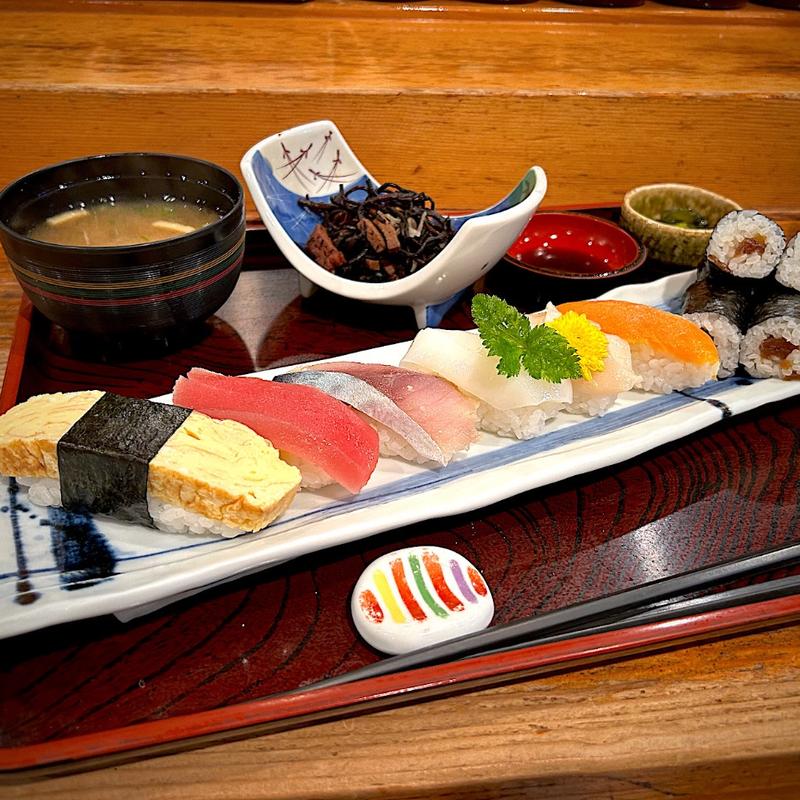 寿司にぎりセット(鮨だい寅 )