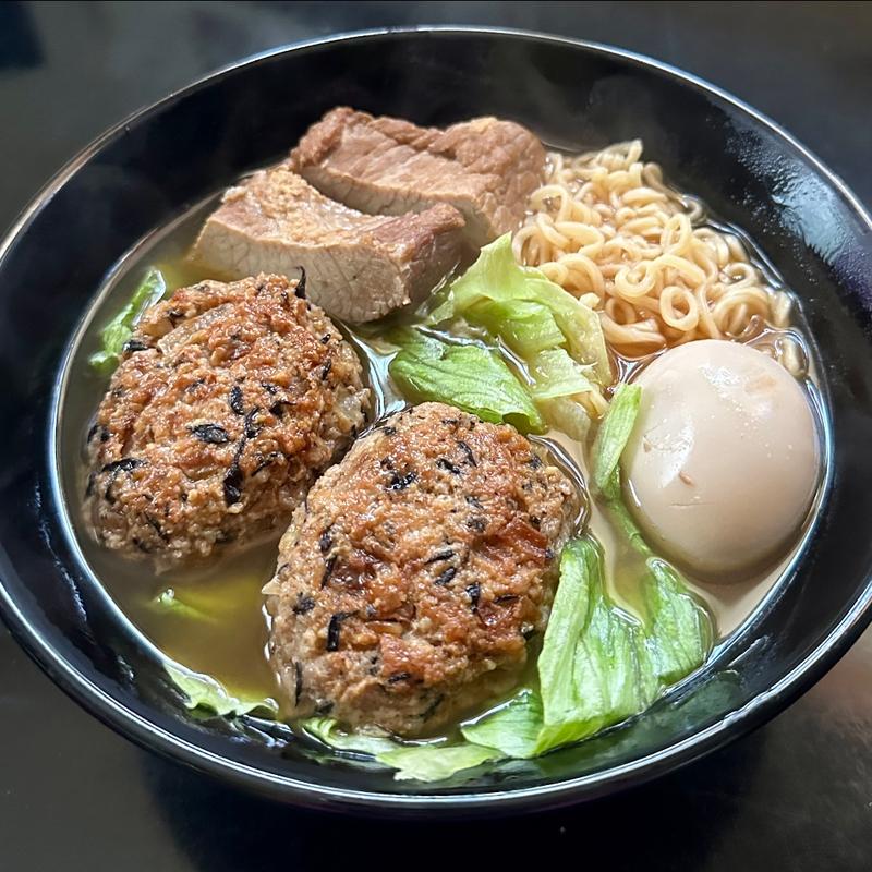 つくね照り焼き&鶏チャーシューラーメン(オーケー 八千代緑が丘店)