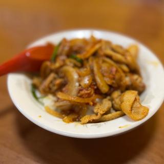 豚キムチ丼(中華食堂 チャオチャオ )