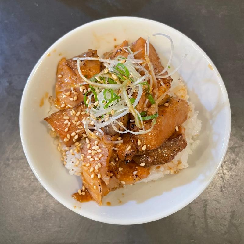 肉飯(銀のDaruma（銀のダルマ）)