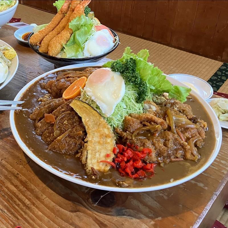 カツカレー(お食事処 ぼんち)