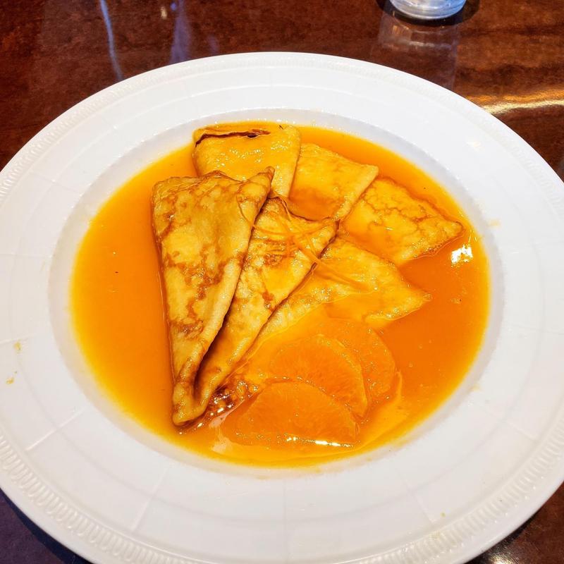 クレープシュゼット(AUX BACCHANALES GINZA（オーバカナル 銀座）)