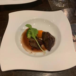 竹コース　黒毛牛ホホ肉の赤ワイン煮(松や酒店)