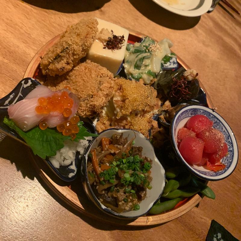 八寸前菜おまかせ盛り合わせ(めしや 浮世ばなれ)