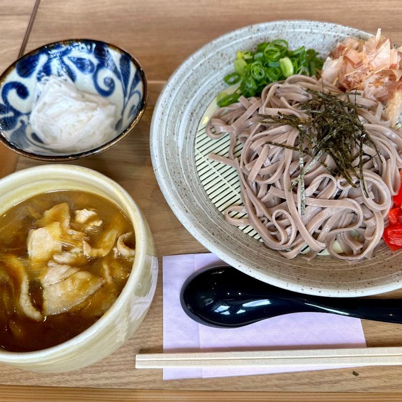 カレーとろろつけそば(東京とろろそば 相模大野店)