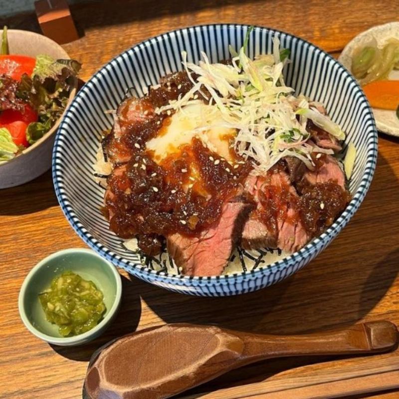 和風ローストビーフ丼(yuzuki)