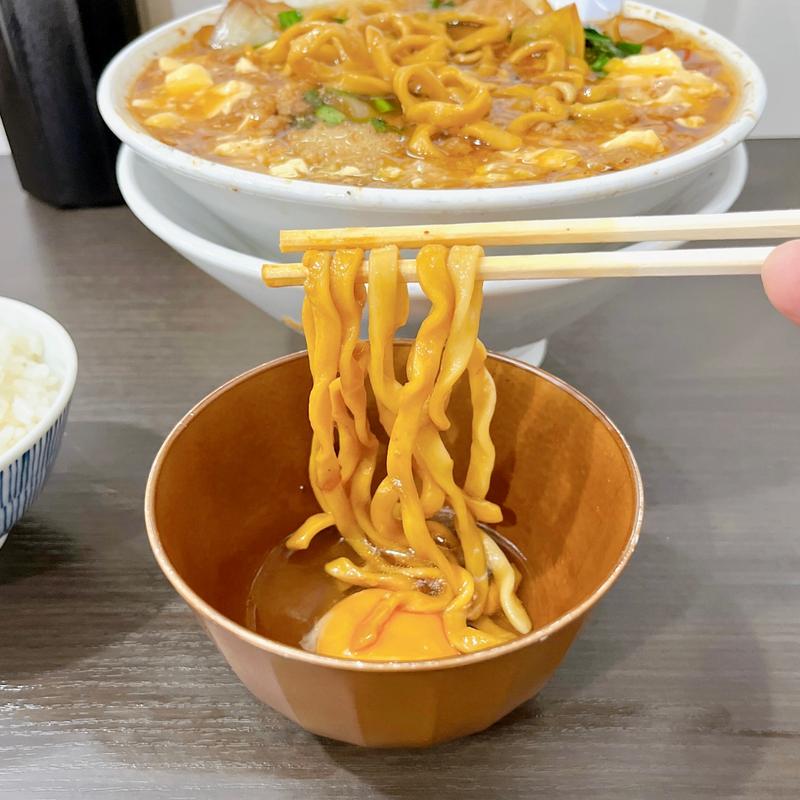 生玉子(元祖スタミナ満点らーめんすず鬼 狭山ヶ丘分店)