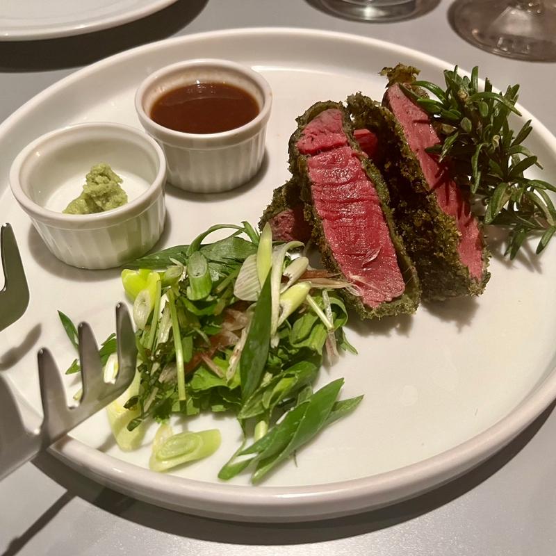 牛フィレのカツレツ わさびとコールスロー(マーサーブランチ ギンザテラス)