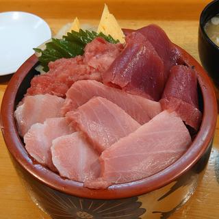 鉄火丼(魚料理ひろせ )