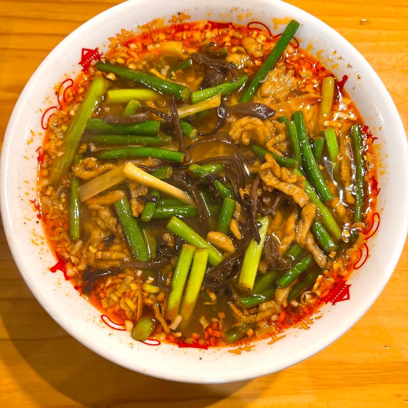 ニンニク芽入り酸辣湯麺(満正苑 与次郎本店 )