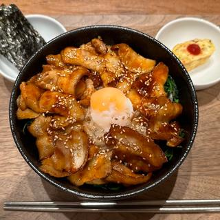 旨辛ハノク丼(韓国カフェダイニング 韓家)