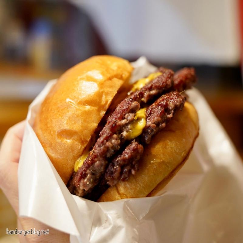 THE AMERICAN(THE HAMBURGER)