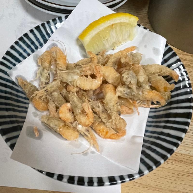 かわえびの唐揚げ(大衆酒場 酒呑んで飯食って蛙之介 溝の口店)