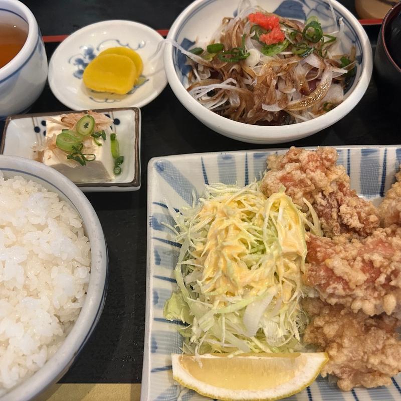若鶏の唐揚げ 定食(甑庵 観音店 （こしきあん）)