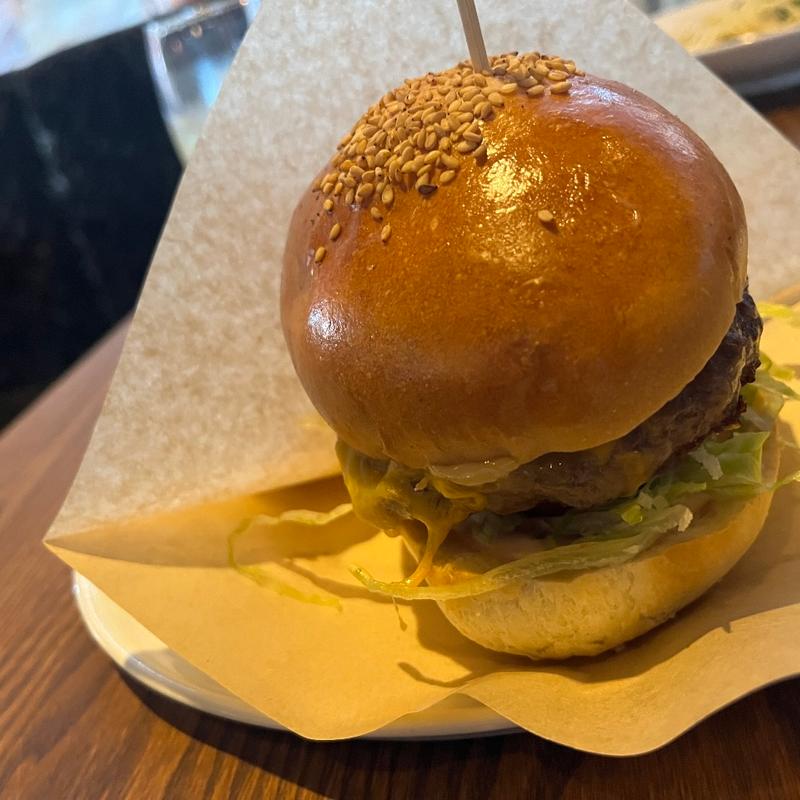 ハンバーガー(レガート)