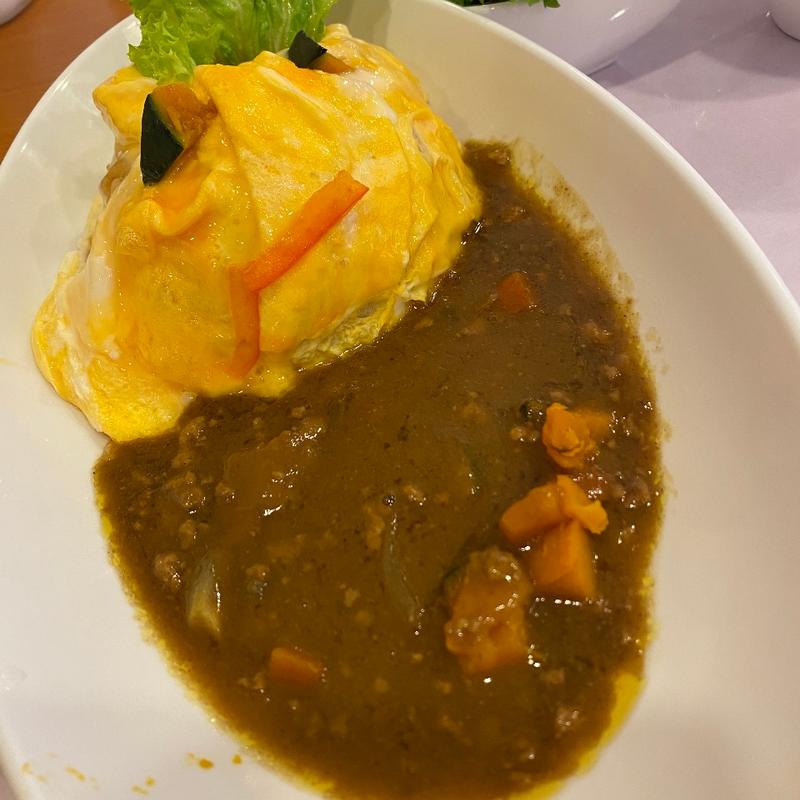 オムライスパンプキンカレー(ビッグオレンジ レストラン)