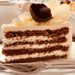 ブラック&ホワイトチョコレートケーキ(HARBS 阪急三番街店)