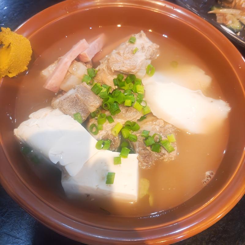 軟骨ソーキ煮(琉球キッチン 東屋慶名)