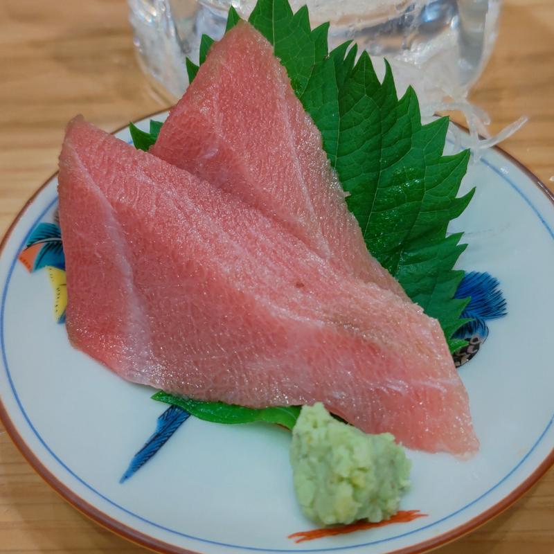 本まぐろ中トロ(魚と酒はなたれ 野毛五番街店)