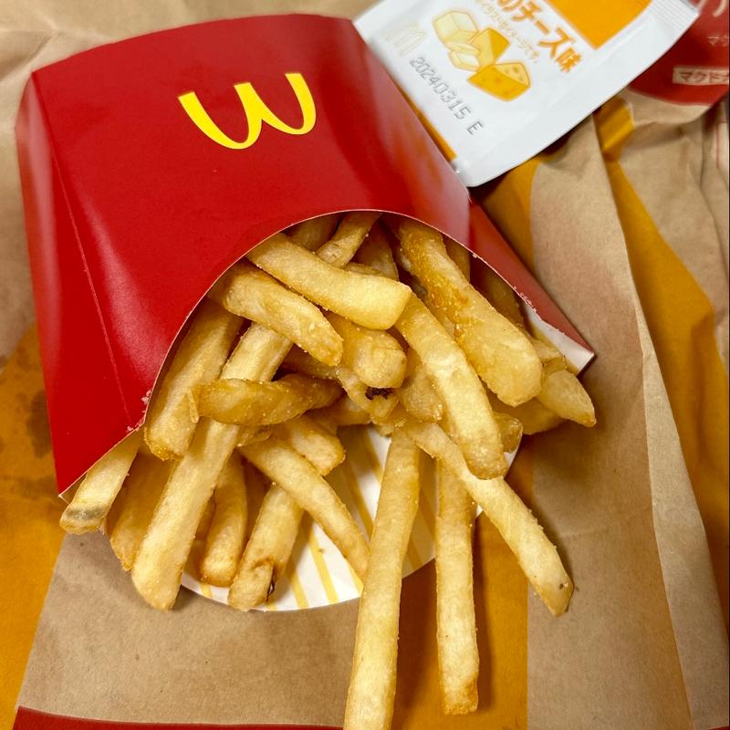 シャカシャカポテト3種のチーズ味シーズニング&ポテトM(マクドナルド 船橋日大前店)