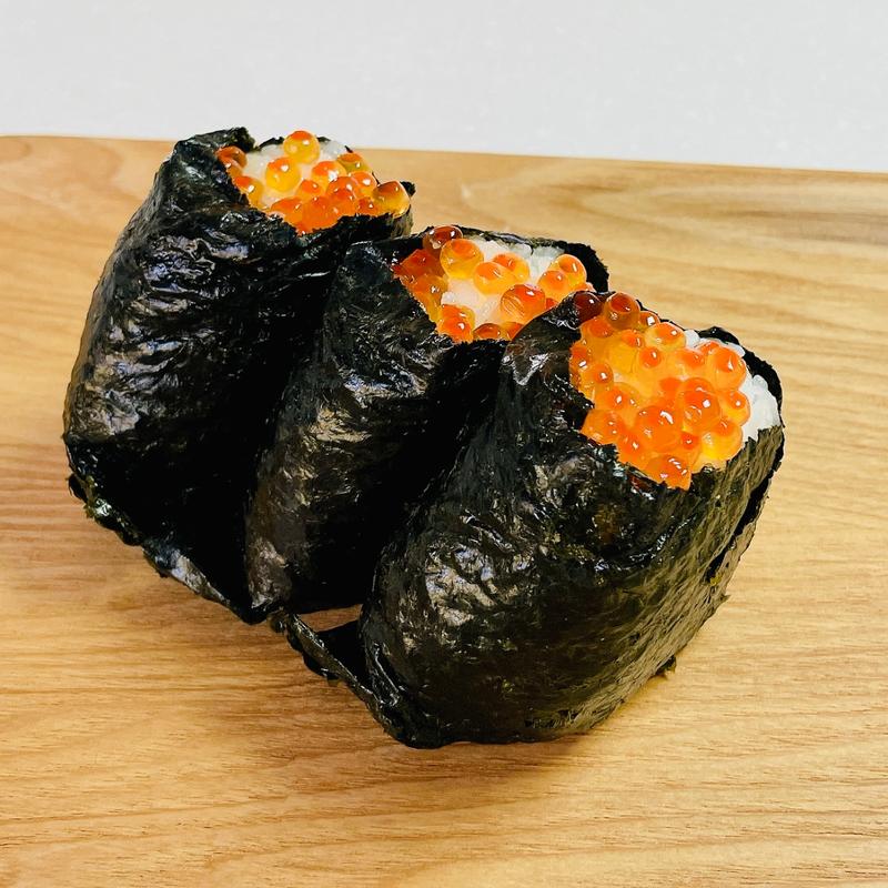 おにぎり　いくら(おにぎり小島米店 1号店)