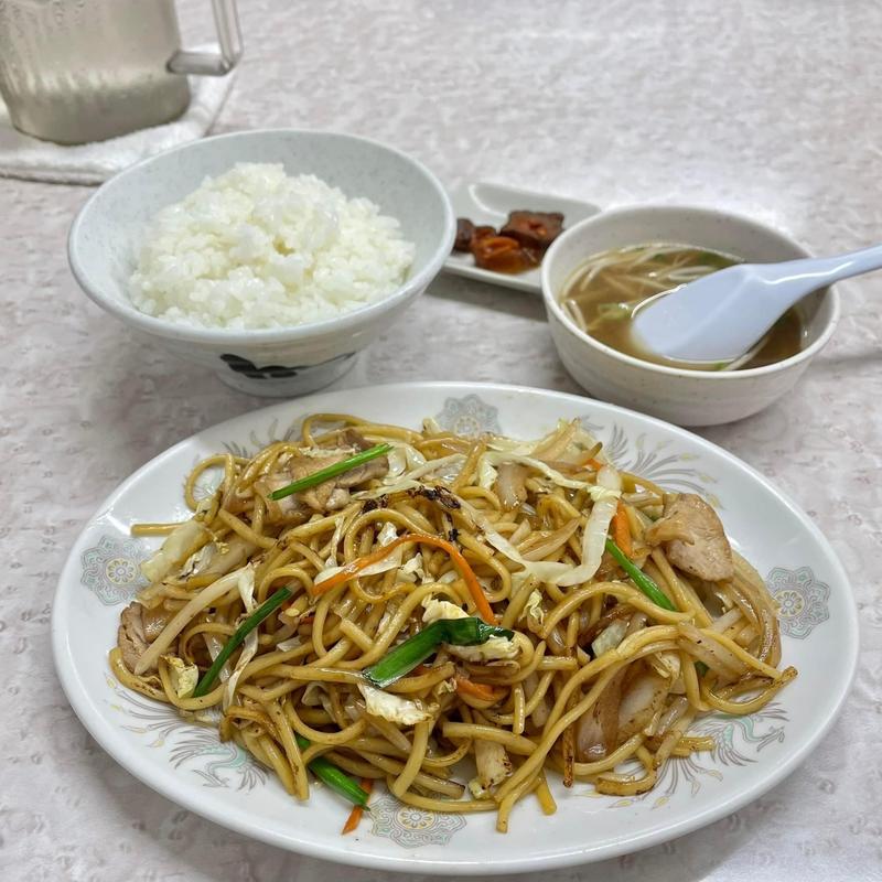 焼きそば定食(隋心亭)