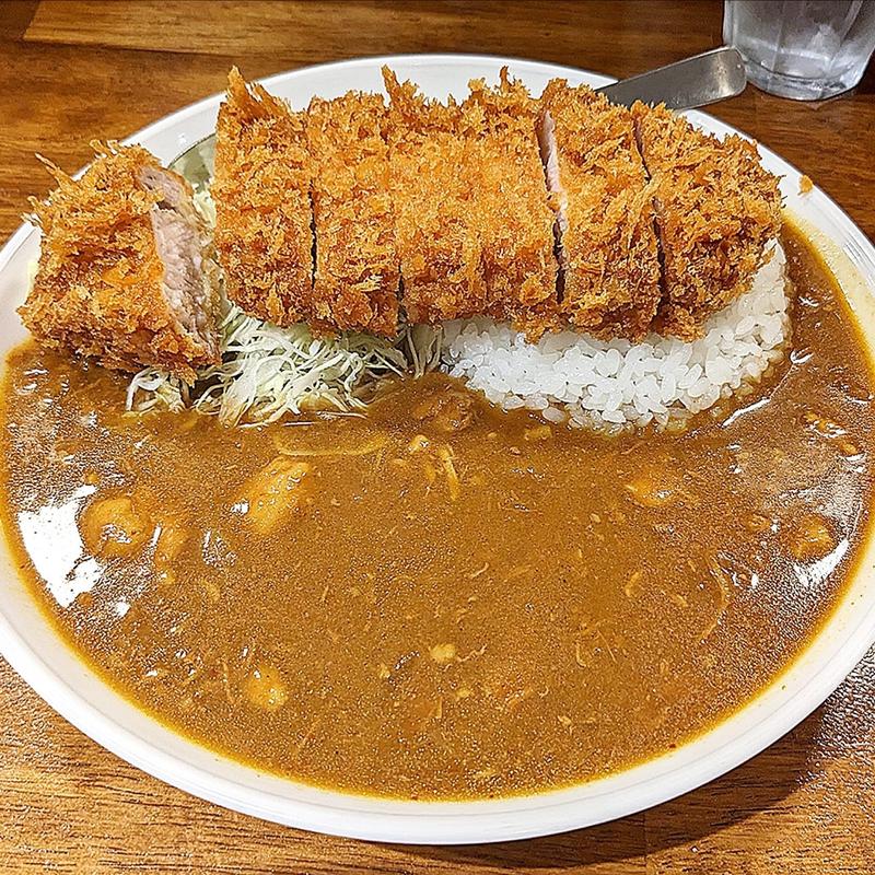 カツカレー 並 ルー大盛 豚汁(とんかつ檍のカレー屋 いっぺこっぺ 西新宿店)