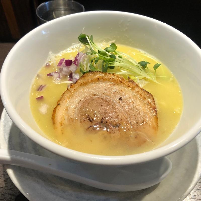 塩ラーメン(ラーメン縁や)