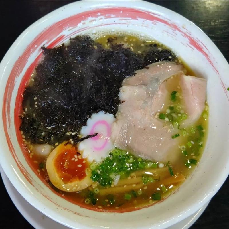 岩のり塩中華（味玉入り）平打ちぢれ(中華そば いぶし )