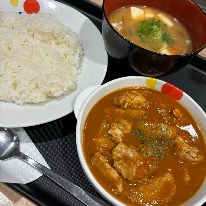 マッサマンカレー 大盛 豚汁変更(松屋 聖蹟桜ヶ丘店 )