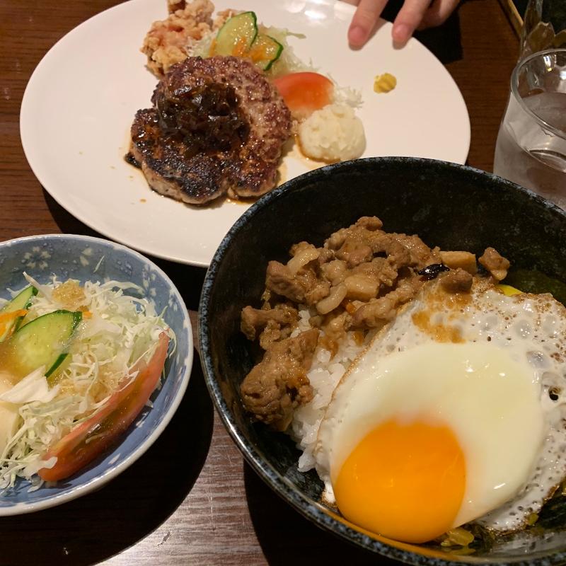 ルーロー飯(Grill & Kitchen かぼちゃの馬車)