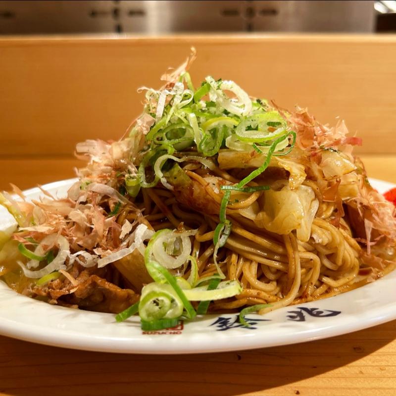 焼きそば(祇園生姜餃子鈴兆)