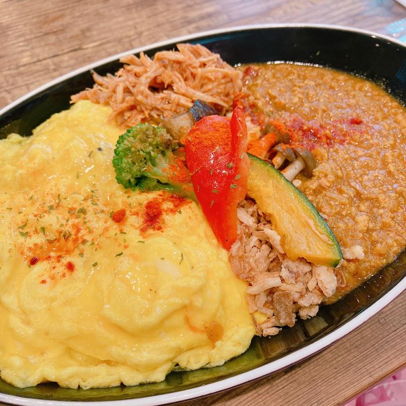 オムキーマカレー(DJANGO BANQUET)