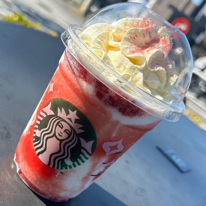 ストロベリー メリークリーム フラペチーノ(スターバックス・コーヒー 松井山手店 )
