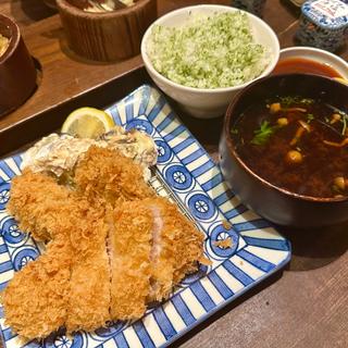 お昼の盛り合わせフライ定食(ロース、カキフライ)(かつ吉 渋谷店 （カツキチ）)