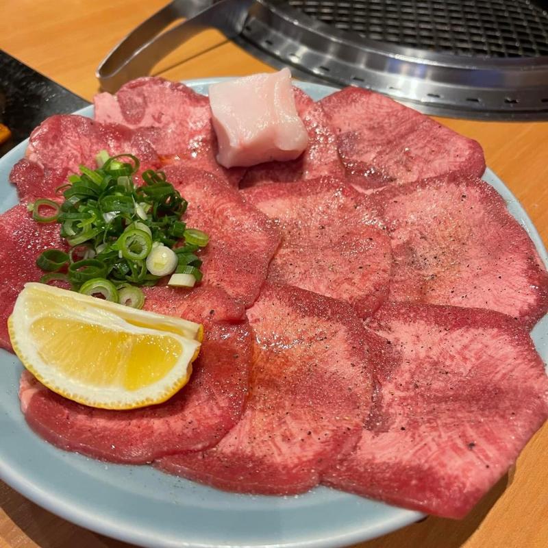 上タン塩(やきにく庭園)