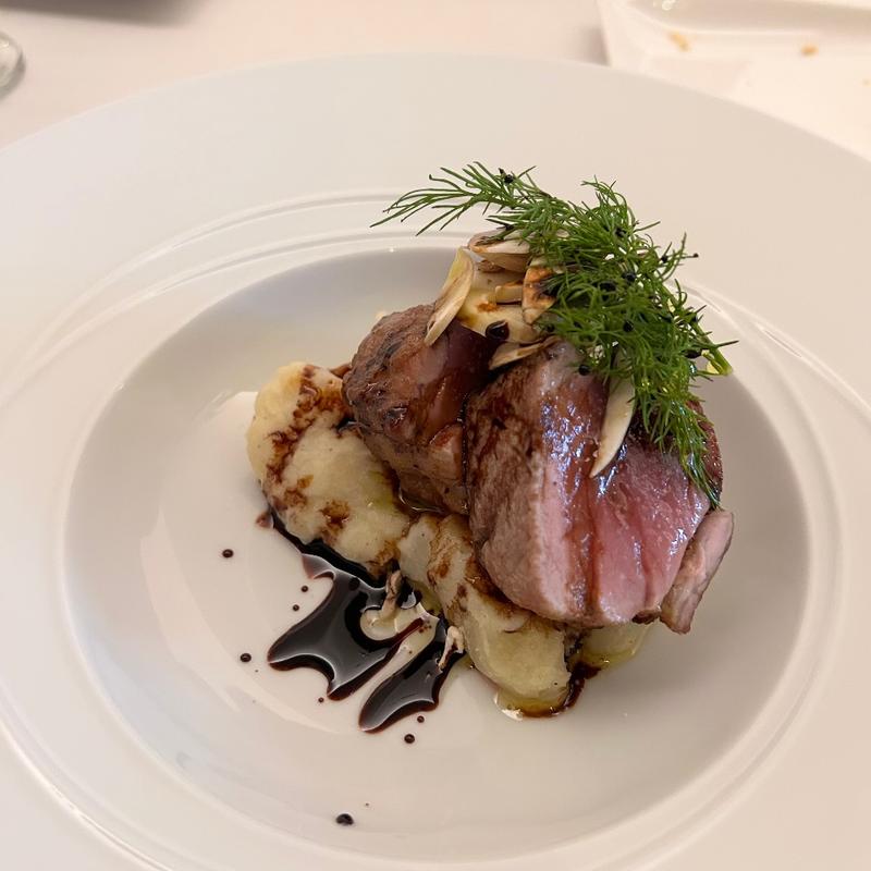 (クチーナ シゲ)